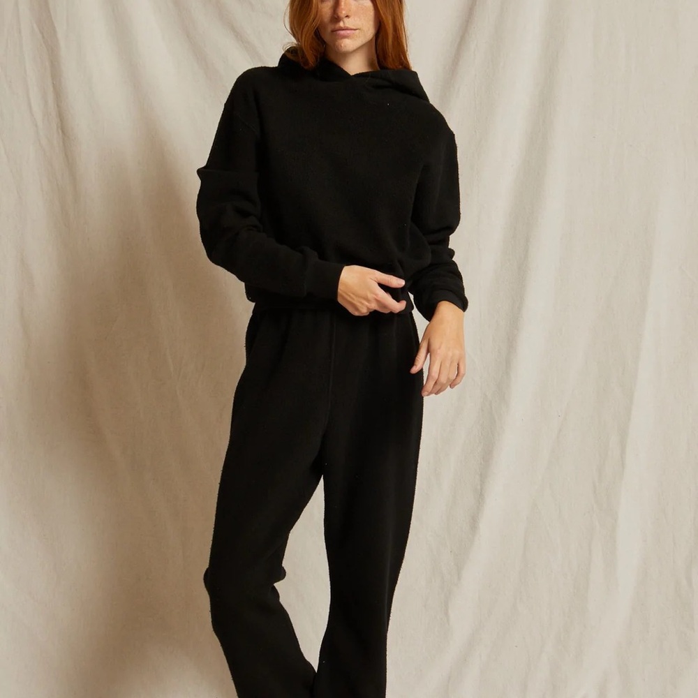 Perfectwhitetee fleetwood
inside out fleece jogger